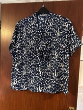 Simon Jersey Women's Striking Design Navy & White Top, Size 24