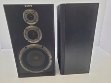 2x Bookshelf Speakers. Sony SS-A 701. Height 42.5 cm. Early 1980s