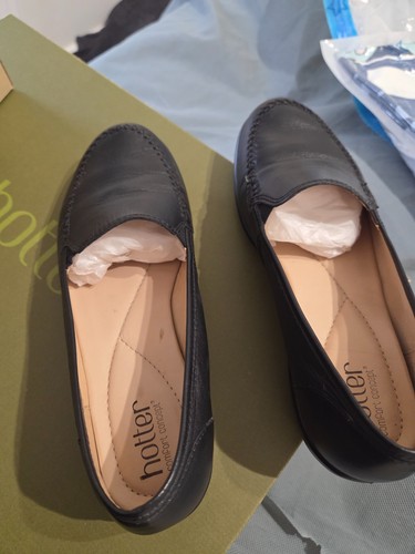 Womens black leather flat - black,