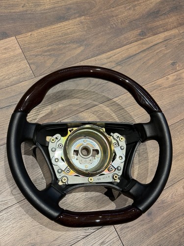 Mercedes wood steering wheel - mercedes,