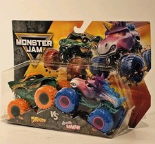 Monster Jam Dragon V's Sparkle