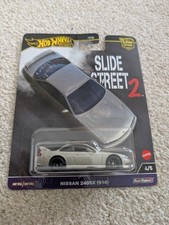 Hot Wheels Premium Car Culture Slide Street Nissan 240 SX (S14) with Protector
