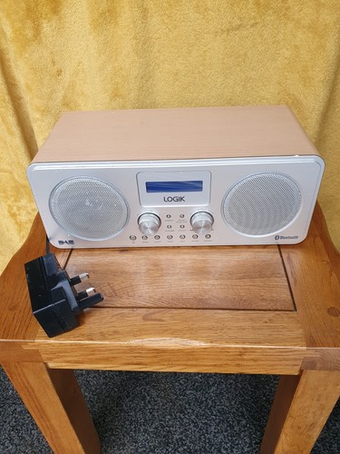 Logik l75dab20 bluetooth radio - logik,