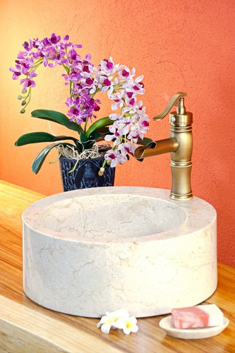 White marble washbasin round - white,