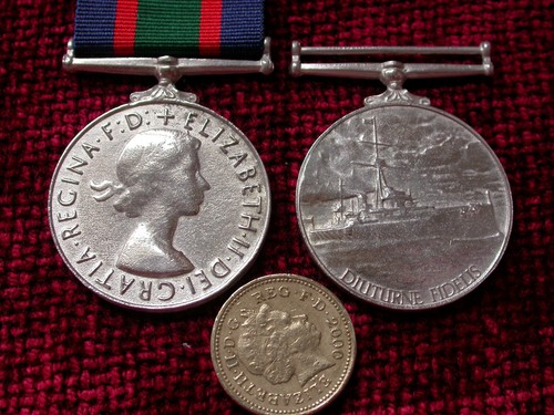 Replica copy qeii royal naval - qeii,