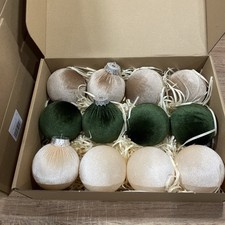 Joblot X4 boxes of 12 Large