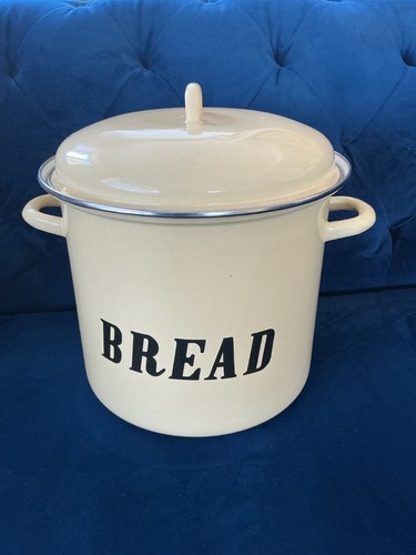 Vintage retro cream and - retro,