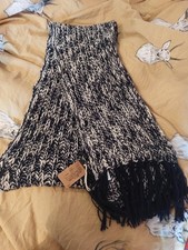 BNWT Men's Scarf In Navy &