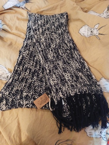 Bnwt men scarf navy - scarf, in
