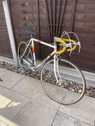 Vintage falcon racing - racing, bike