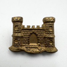 Genuine Victorian Suffolk Regiment Collar Badge