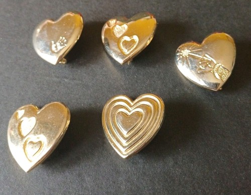 Job lot variety - job, brooches