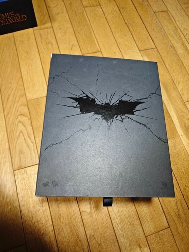 Hot toys batman the - 1/6, dark