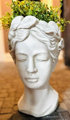 Vintage statue goddess - vintage,