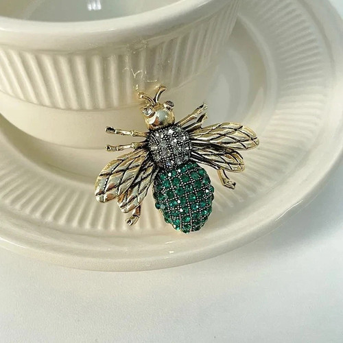 Vintage crystal bee - vintage,