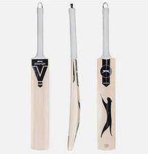 Slazenger Advance V400 Cricket