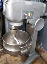 Hobart 3 phase  SE601 60 qt planetary   dough mixer 450v  + bowl/hook