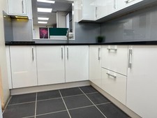Flat pack quality - pack, kitchen