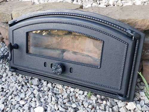 Cast iron pizza - oven, with