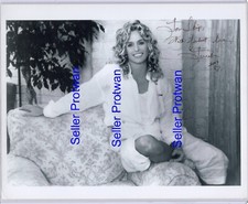 Farrah Fawcett Vintage Autographed Hand Signed 70s Swimsuit Poster BW 8x10 Photo