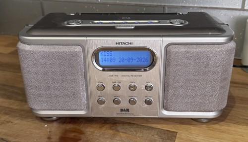 Hitachi radio dab - hitachi,