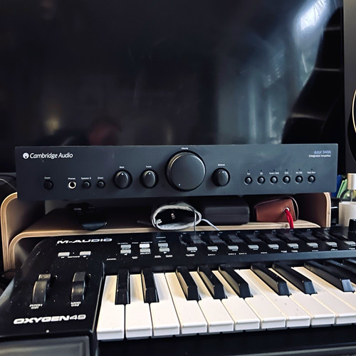 Cambridge audio azur 340a - audio,