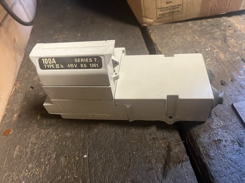 Henley series service head - henley,