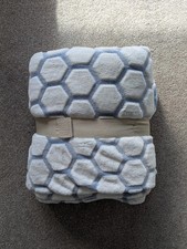 Brand New Cozee Home Super