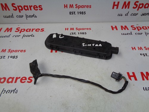 Vauxhall sintra rear light - sintra,