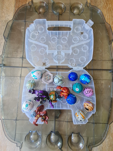 Bakugan bundle - 15,