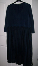 NAVY CHESCA  SIZE 3 20 22