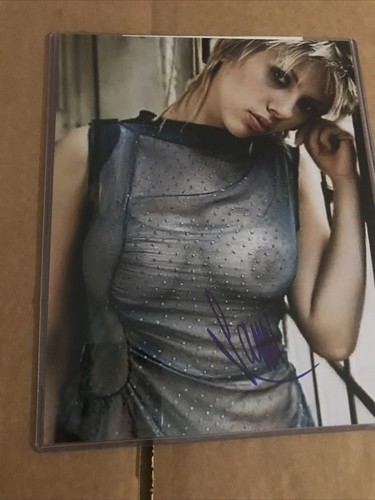 Scarlett johansson royal - scarlett,