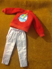 Vintage Sindy 1982 red