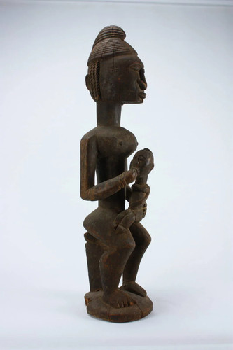 Seated maternity figure - maternity, 74