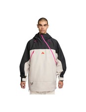 $450 BNWT Nike ACG Chena