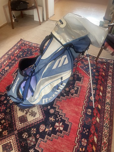 Mizuno blue white - mizuno, stand