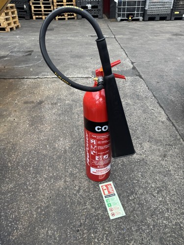 5kg co2 carbon - co2, dioxide