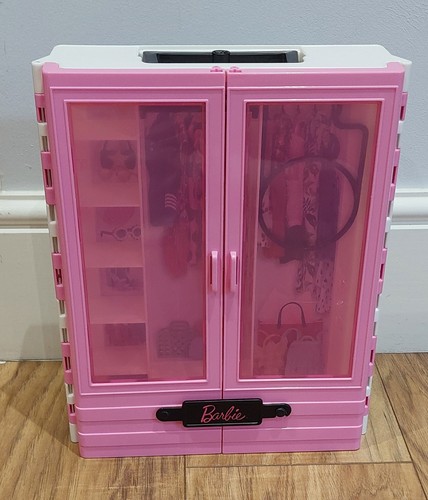 Barbie portable carry case - barbie,