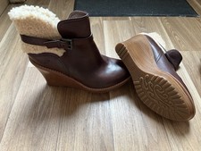 UGG® AUSTRALIA ANAIS MAHOGANY