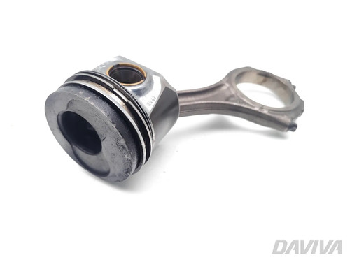 Touareg engine piston with - engine,