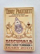 SIGNED discworld Fools' Guild Yearbook And Diary 2001 By Terry Pratchett, 