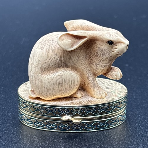 Vintage estee lauder rabbit - estee,