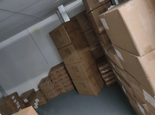Unit major retailer - £10/unit!!,