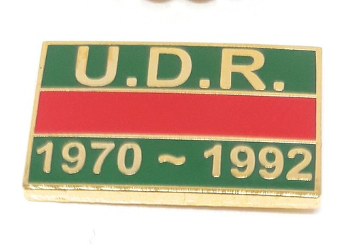 Ulster defence regiment lapel - defence,