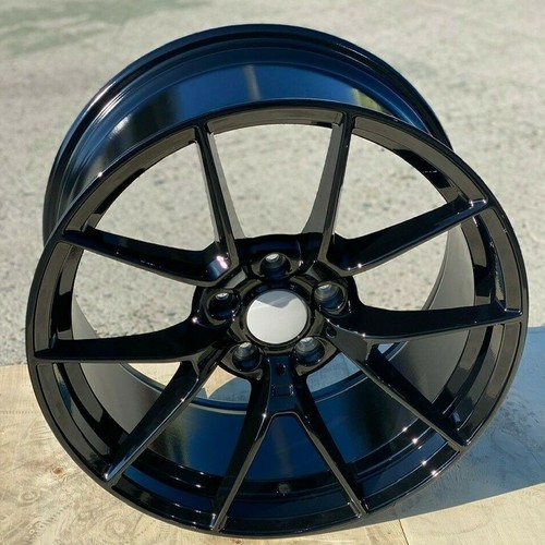 19x8 5x120 m3 - +35,