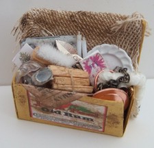 Dolls House - Box household