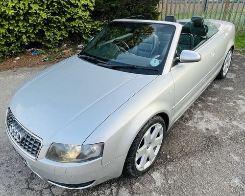 Audi convertible 2 v8 - s4,
