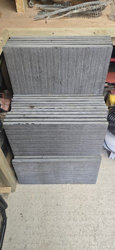 Black limestone paving slabs - black,