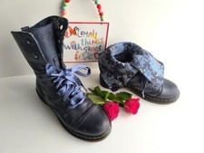 Dr Martens  1914 Triumph