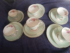 Mint Cond Salisbury Green